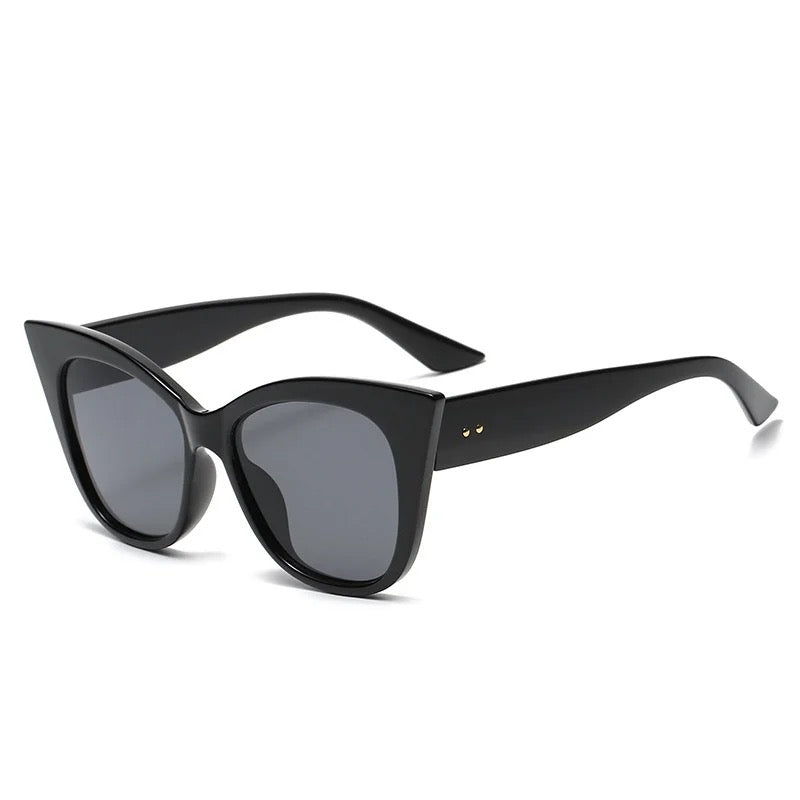 Cat eye sunglasses